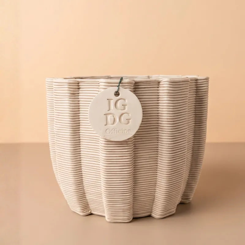 Vaso in ceramica made in Italy  Ares Ovale Piccolo